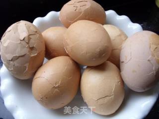 香气四溢------------茶香蛋的做法步骤：3