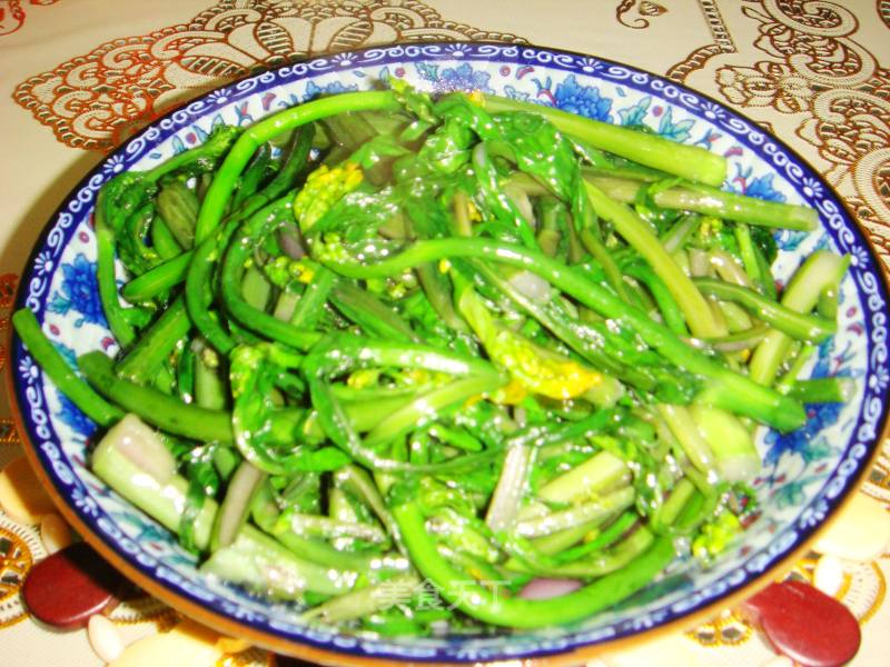 清炒红菜心的做法