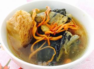 虫草花炖乌鸡的做法