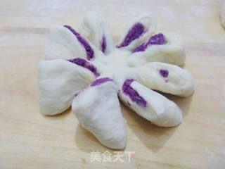 【怡汝烘焙】紫薯诱惑-紫薯花样面包的做法步骤：12