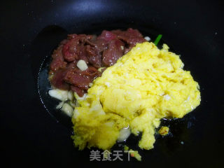 滑蛋牛肉的做法步骤：8