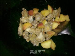 苹果烧鸡腿的做法步骤：8