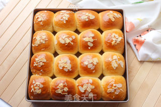 益力多肉松小餐包的做法