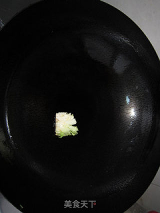 5分钟早餐—包菜蛋饼的做法步骤：5