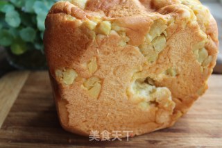变个花样吃粗粮——红薯面包的做法
