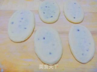 【怡汝烘焙】第一次的面包---花样豆沙面包的做法步骤：11
