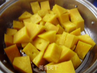 健康主食----南瓜发面葱花饼的做法步骤：1