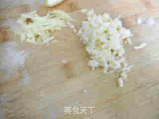 凉瓜炒肉的做法步骤：3