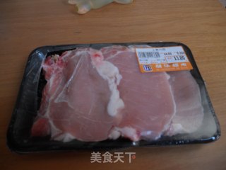 粉蒸大排的做法步骤：1