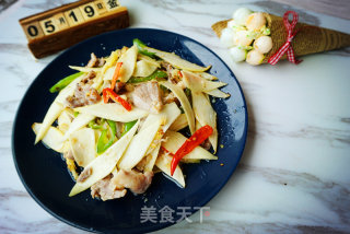 茭白肉片的做法