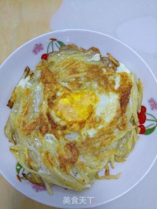 土豆鸡蛋饼的做法