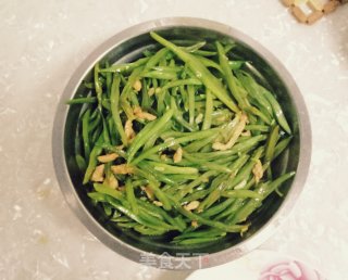 两个人的晚餐——鸡丝豆角