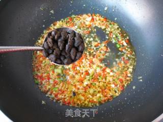 适合新手宴客的海鲜菜—豉椒武昌鱼的做法步骤：8