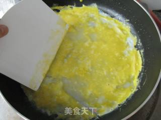 超人气街边小吃—鸡蛋卷饼的做法步骤：6