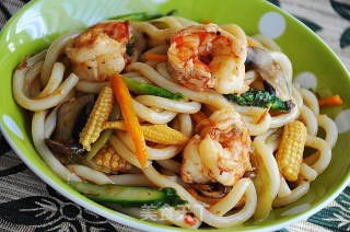 ＸＯ酱炒海鲜乌冬面的做法步骤：14