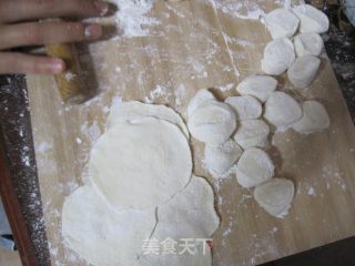 茼蒿肉馅饺子的做法步骤：13