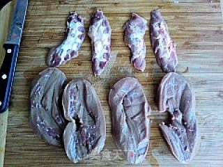 芹菜炒腰花的做法步骤：2
