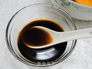 香甜可口—照烧鸡腿的做法步骤：4