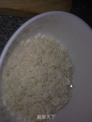 香菇鸡肉皮蛋粥的做法步骤：1