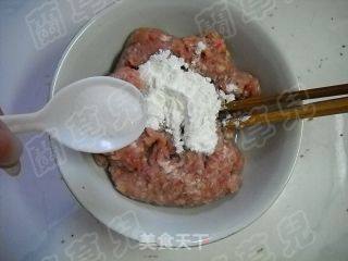 鲜嫩汽水肉的做法步骤：2