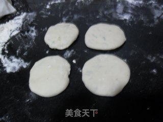 椒香芝麻烧饼的做法步骤：7