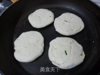 椒香芝麻烧饼的做法步骤：9