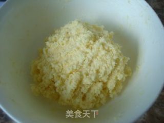 香甜的滋味——香酥椰蓉包的做法步骤：6