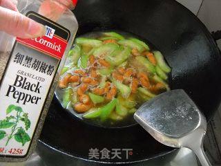 麻花丝瓜粉丝素汤的做法步骤：9