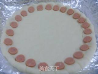 随意组合的美味---红薯花边里脊披萨的做法步骤：12