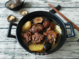 鸭肉炖香菇土豆的做法