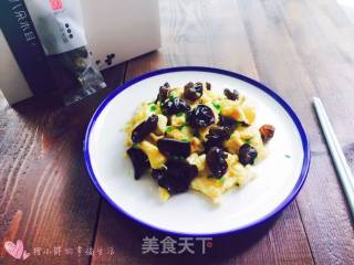 木耳炒鸡蛋的做法