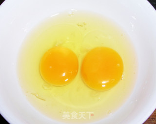 一个人的午餐——韩式泡菜金枪鱼炒饭的做法步骤：3