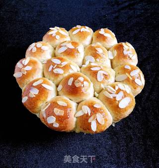 咖啡杏仁小餐包的做法