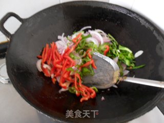洋葱炒牛肉的做法步骤：7