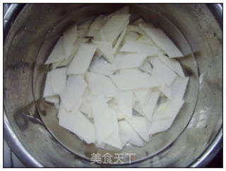 清炒山药木耳的做法步骤：1