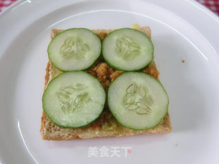 香蒜肉鬆三明治的做法步骤：8
