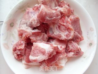 土豆烧排骨的做法步骤：2