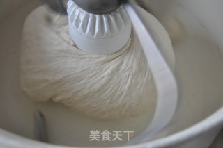 完全天然酵母发酵 – 超有弹性的红糖核桃面包的做法步骤：3