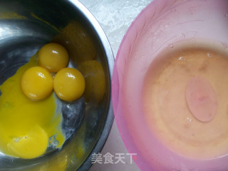 蓝莓蛋糕卷的做法步骤：1