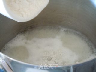 BEIGNETS--奶油炸糕的做法步骤：2