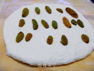 【怡汝烘焙】尝试做---葡萄干面包的做法步骤：11
