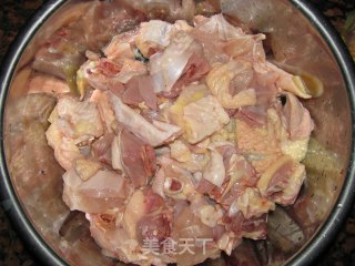 酸笋木瓜鸡的做法步骤：1