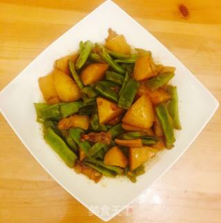土豆焖芸豆的做法