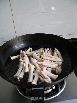 Hold不住的美食---陈皮凤爪的做法步骤：3