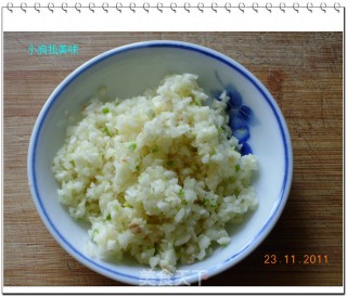 蒜泥茼蒿的做法步骤：2