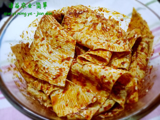自制豆油皮辣条的做法