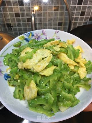 苦瓜炒鸡蛋的做法