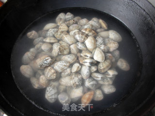 辣炒花蛤的做法步骤：2