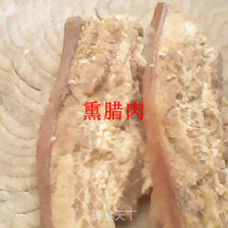 酸辣腊肉的做法步骤：1