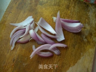 洋葱西兰花炒大虾的做法步骤：3